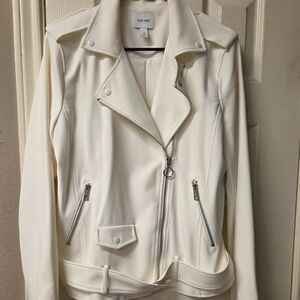 Nine West Women's White 2pcs. Jacket And  Cami